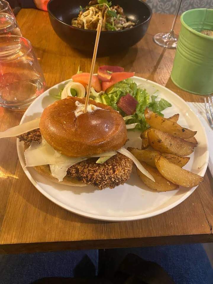 Plat de burger Avignon